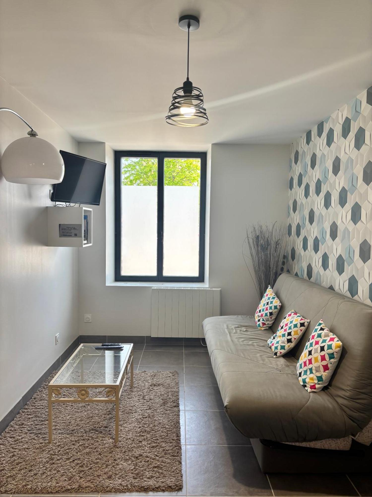 Au Champ Fleuri Apartment Bracieux Exterior photo